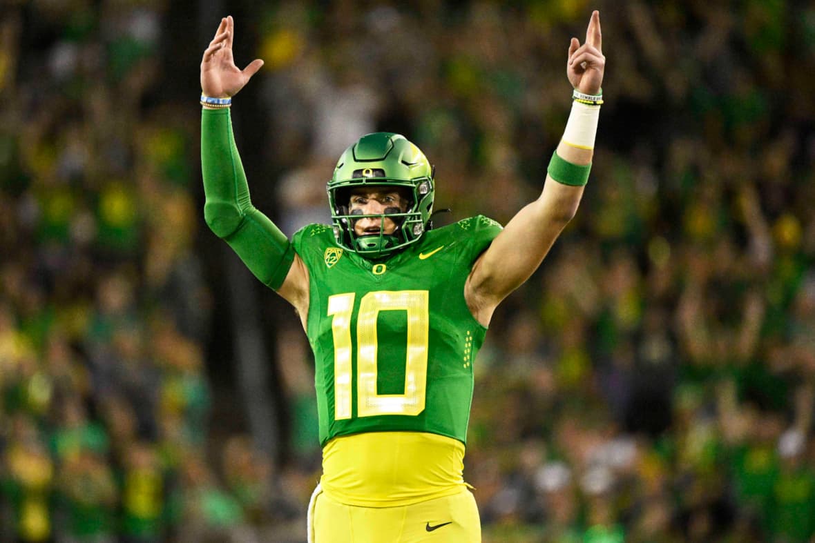NCAA Football: Stanford at Oregon