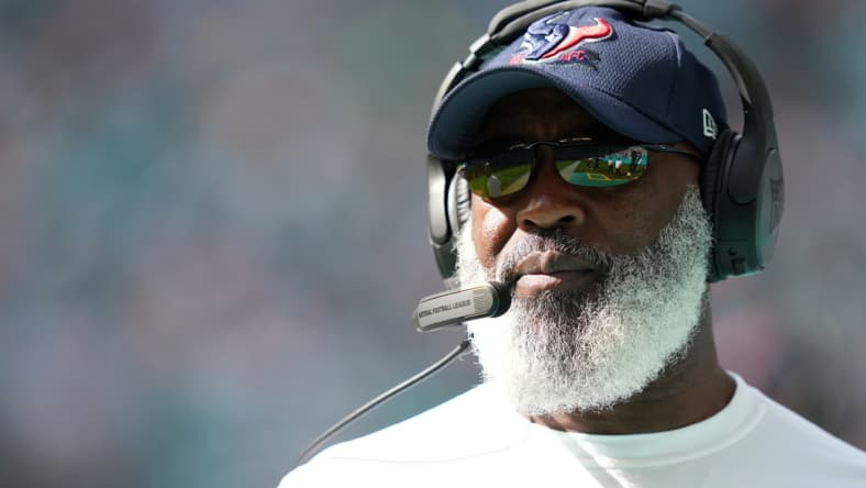 nfl head coaches on the hot seat; lovie smith