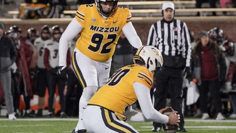 NCAA Football: New Mexico State at Missouri