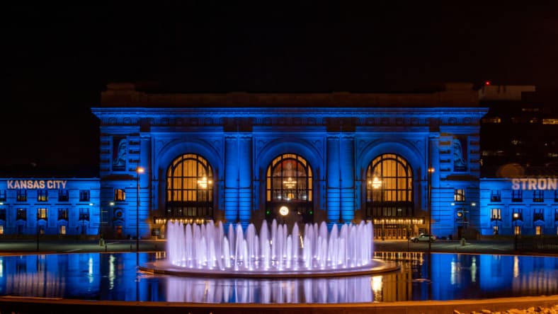 News: Coronavirus-LightItBlue Kansas City Sports Honor Healthcare Workers