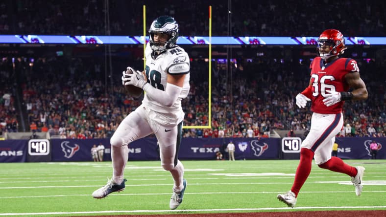 nfl injury report: dallas goedert