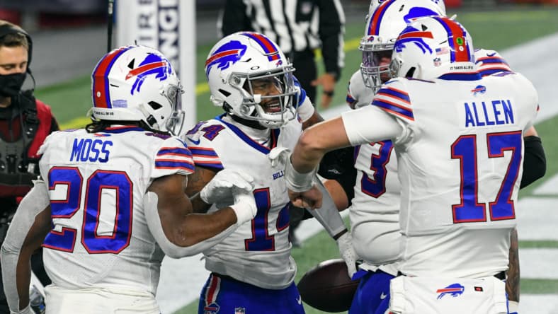 NFL: Buffalo Bills at New England Patriots