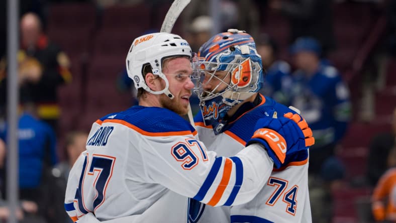 NHL: Edmonton Oilers at Vancouver Canucks