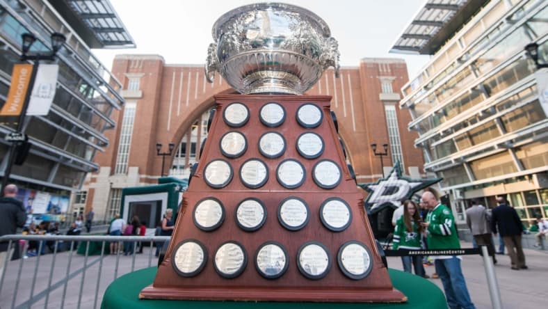NHL: Pittsburgh Penguins at Dallas Stars