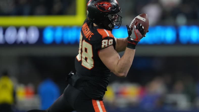 NCAA Football: LA Bowl-Oregon State vs Utah State