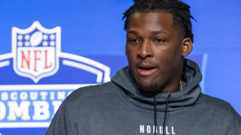 los angeles rams draft targets: keeanu benton
