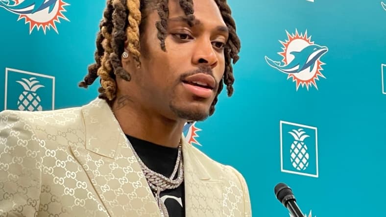 nfl free agency grades: miami dolphins