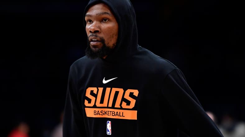 NBA: Phoenix Suns at Los Angeles Lakers