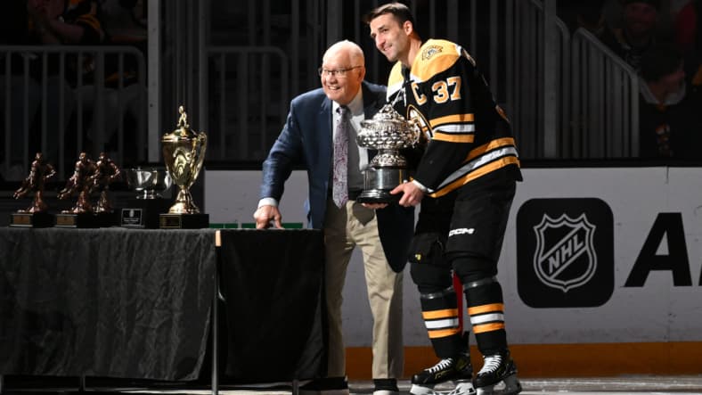 NHL: Columbus Blue Jackets at Boston Bruins
