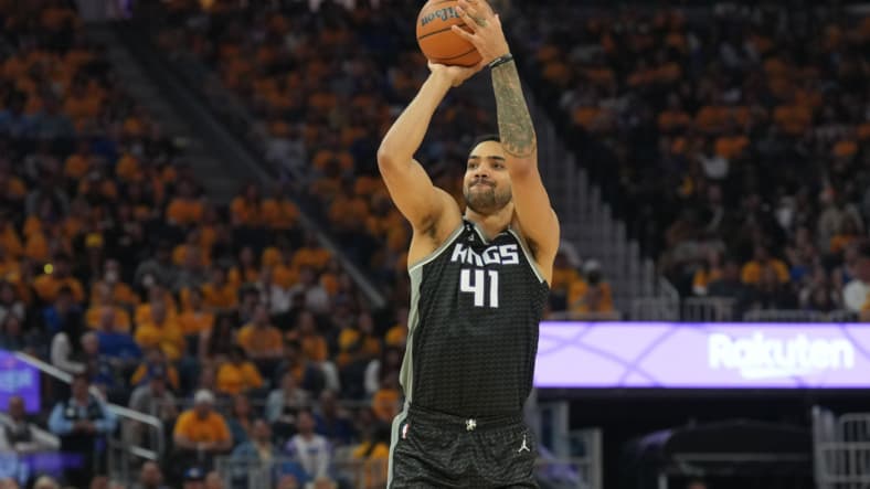 NBA: Playoffs-Sacramento Kings at Golden State Warriors