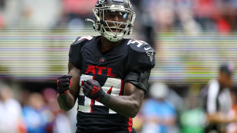 dallas cowboys sign rashaan evans
