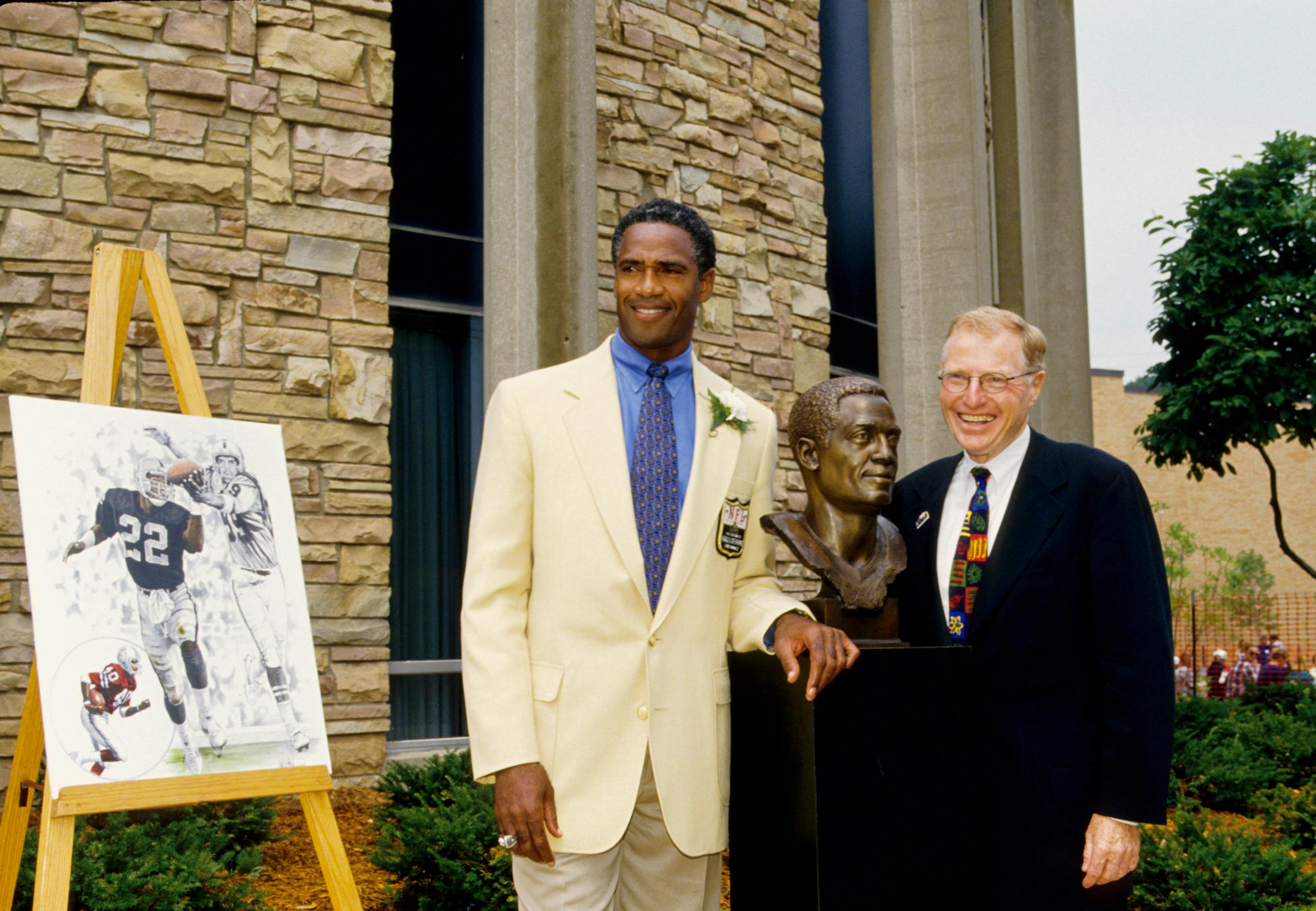 Mike-Haynes-Pro-Football-Hall-of-Fame