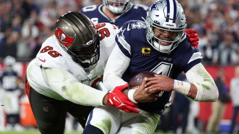 top nfl free agents: akiem hicks