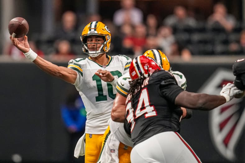 NFL: Green Bay Packers at Atlanta Falcons