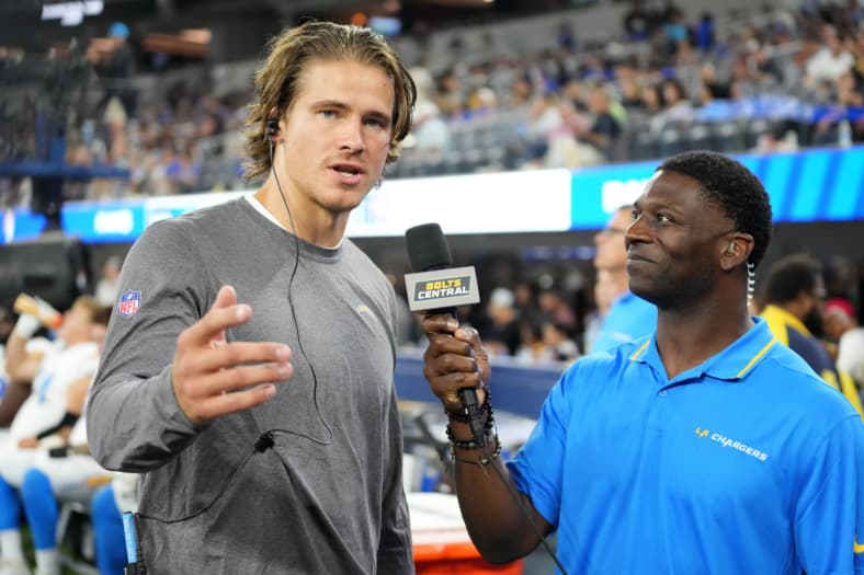 draftkings week 1 value plays: justin herbert