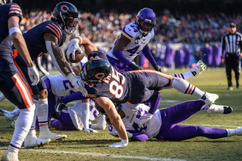 draftkings week 2 picks: cole kmet