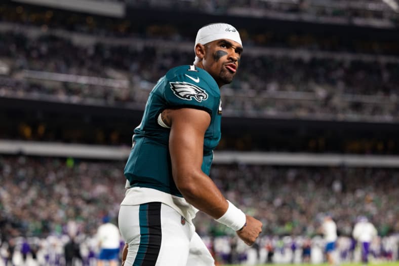 week 8 fantasy football start and sit: jalen hurts