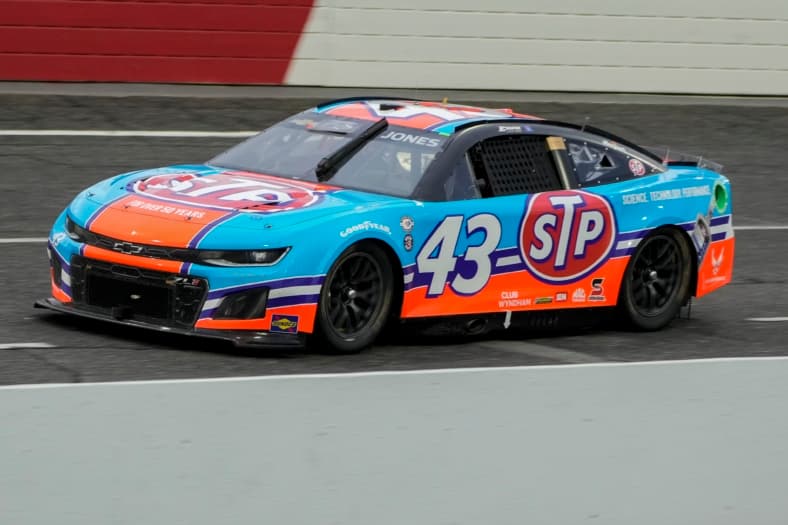 NASCAR: All Star Heat Race 1