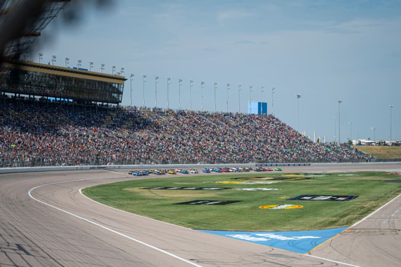 NASCAR: Hollywood Casino 400