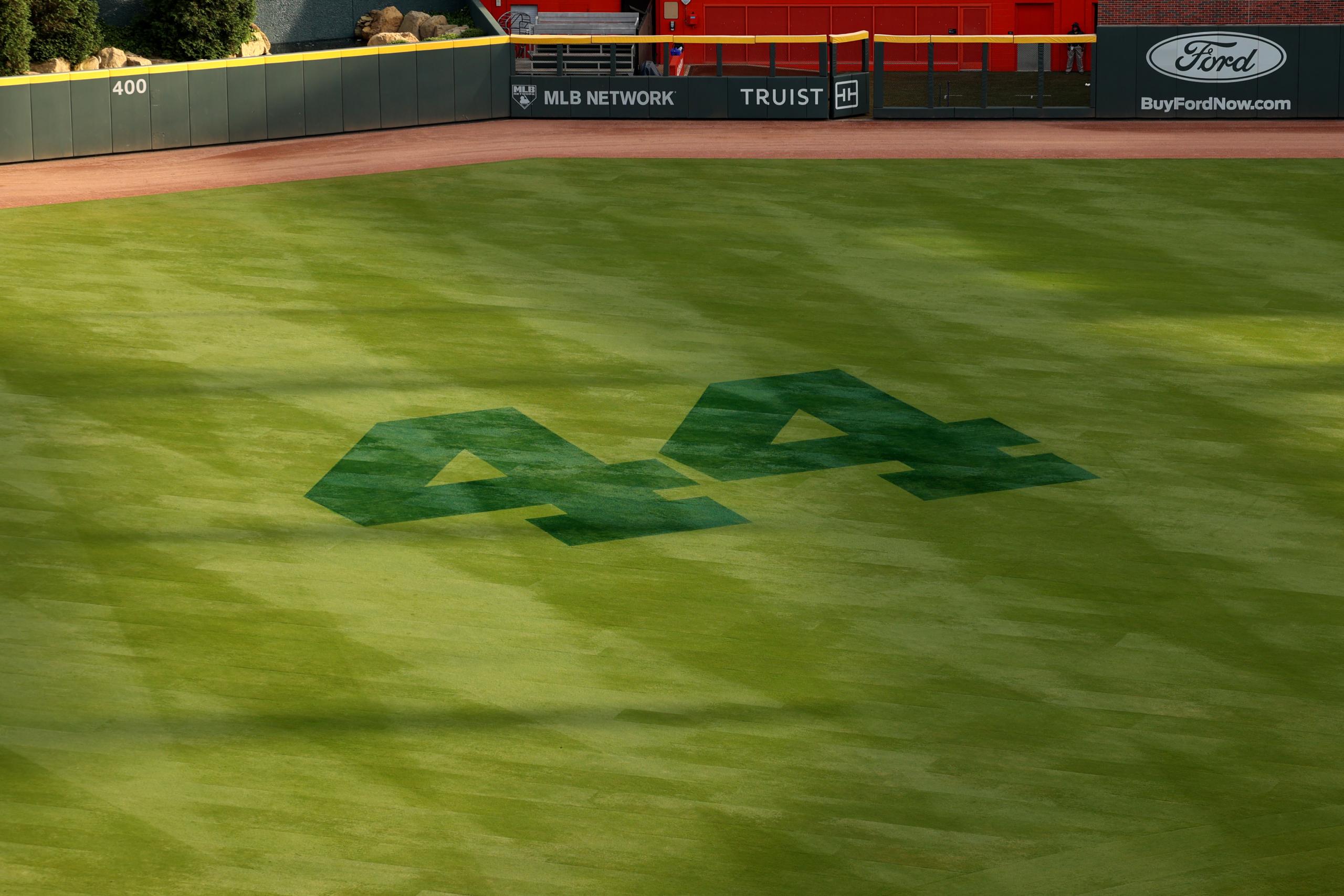 Best baseball players of all time, Hank Aaron