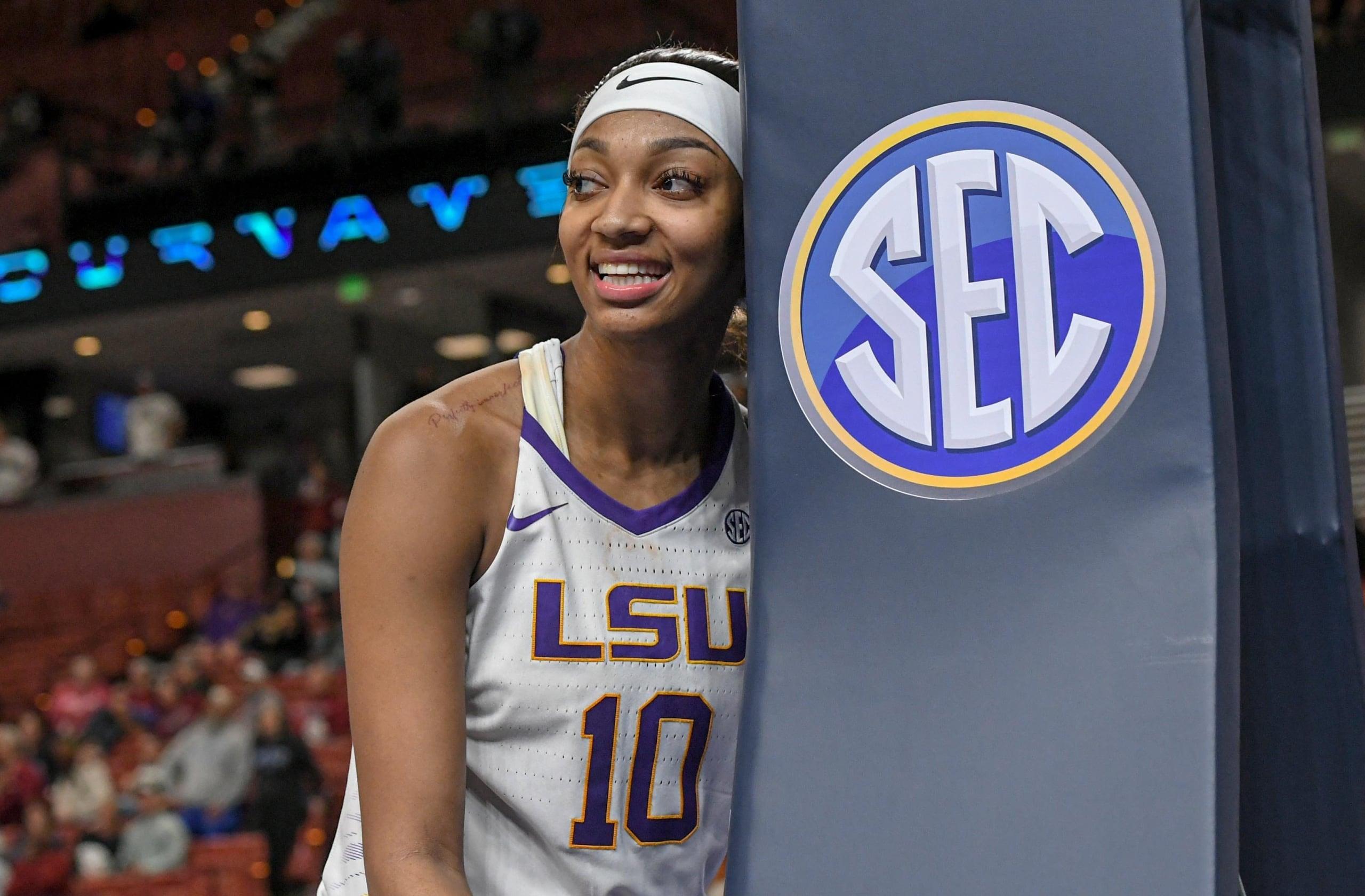 Best women’s college basketball players 2204, Angel Reese
