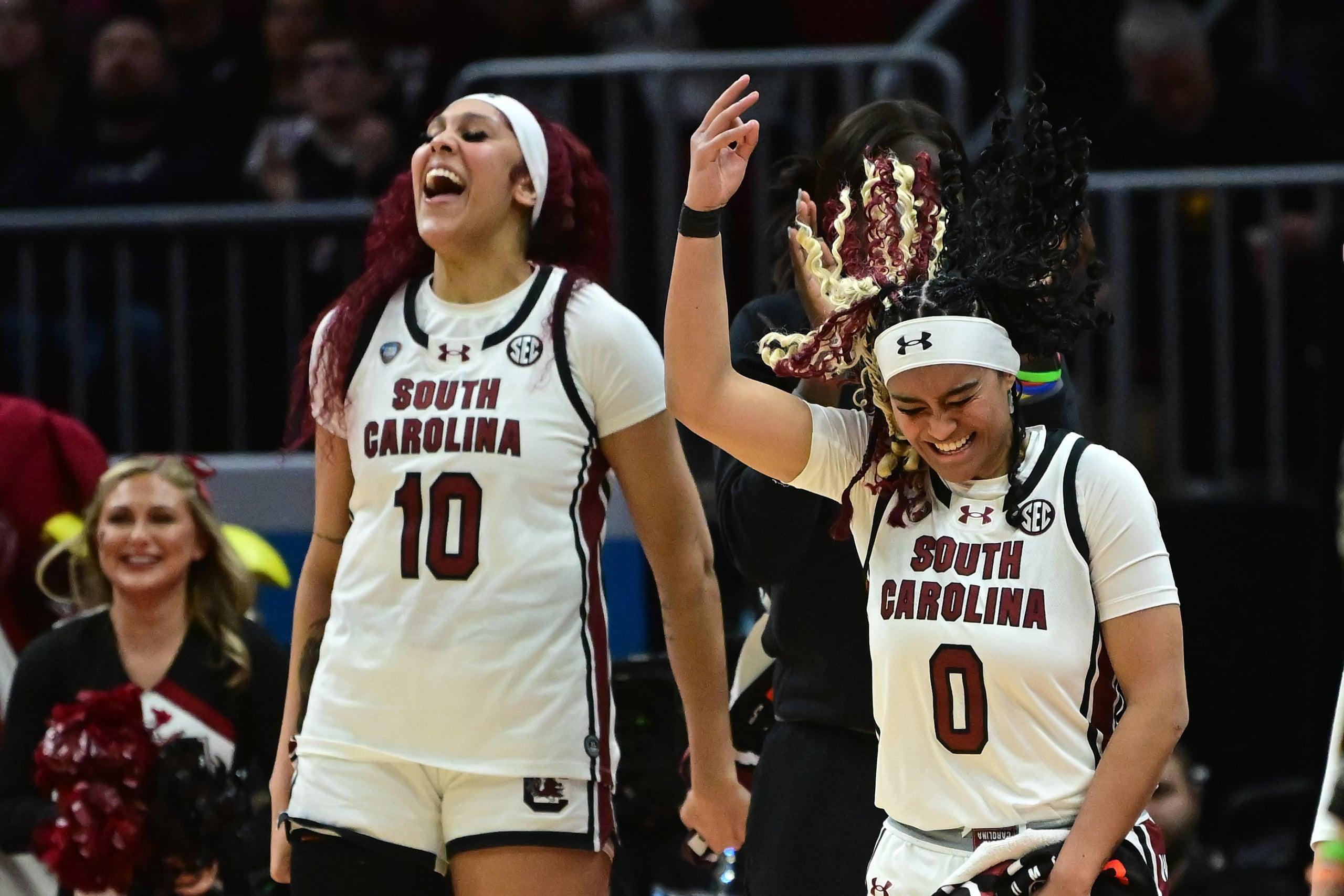 undefeated national champions in women