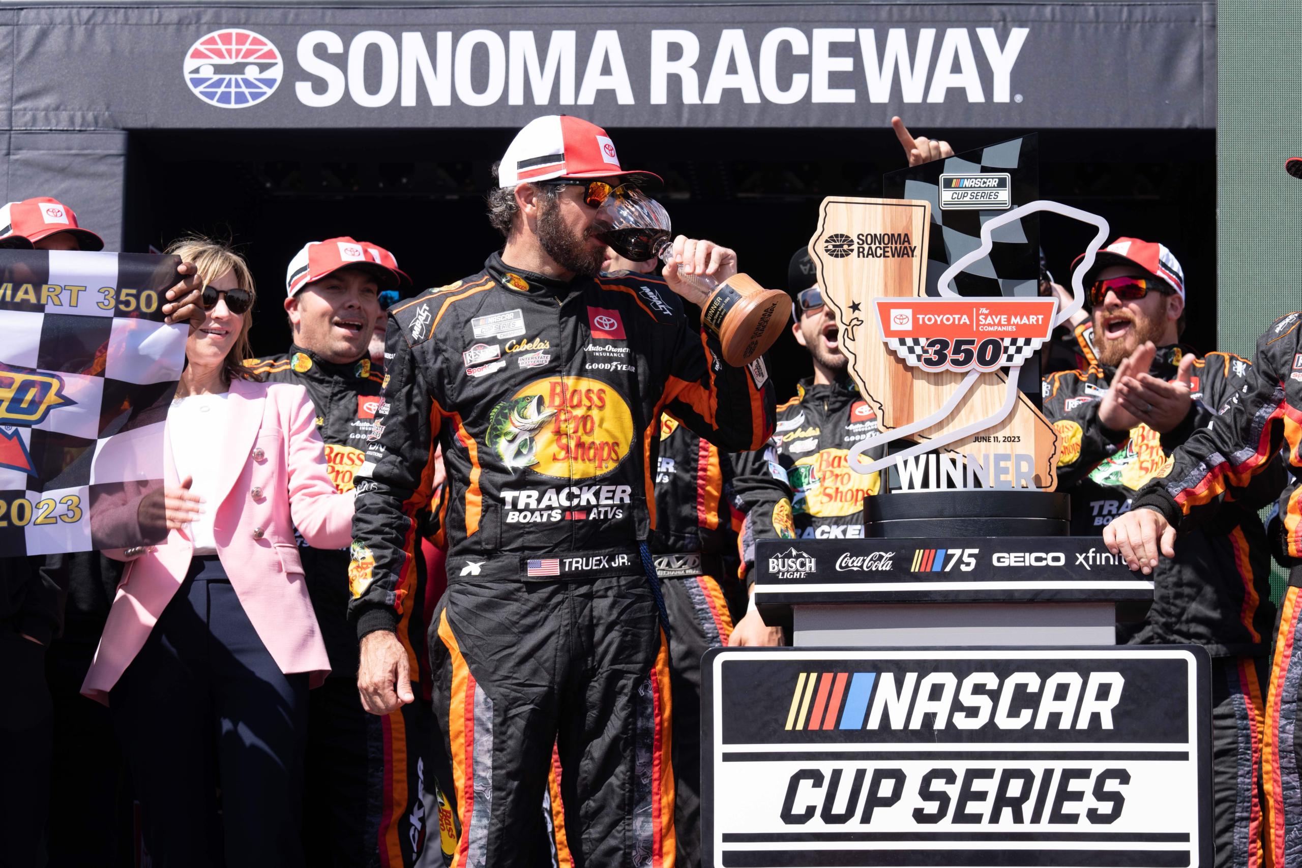 NASCAR: Toyota / Save Mart 350