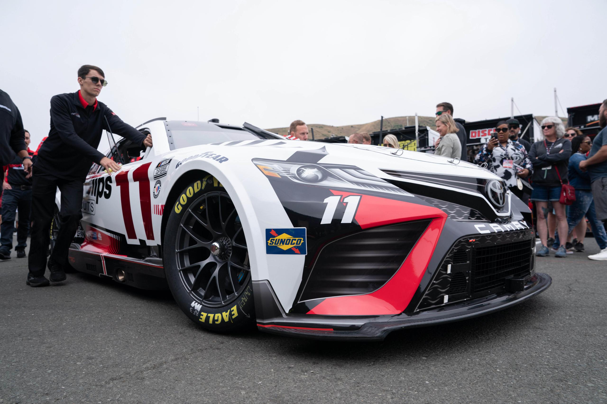 NASCAR: Toyota / Save Mart 350