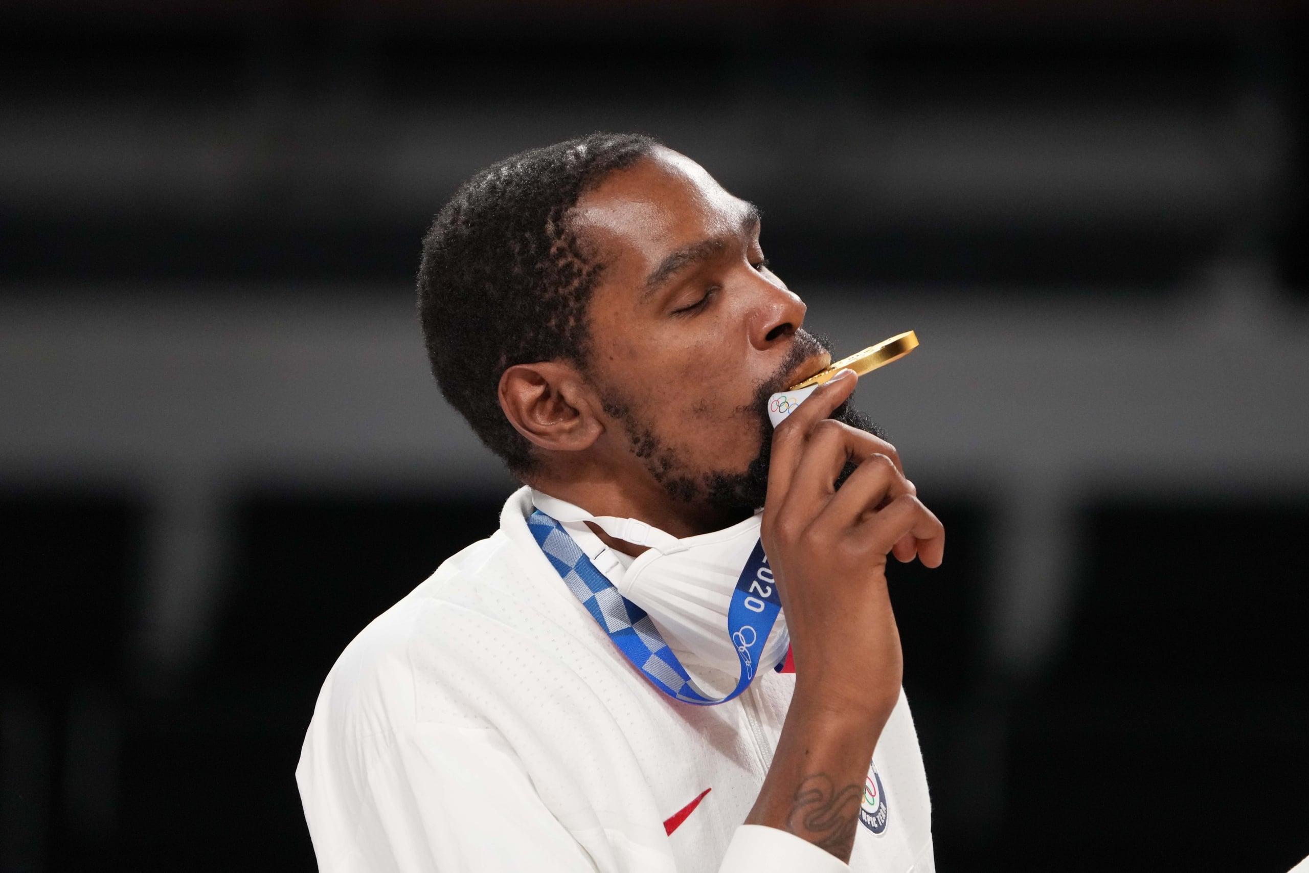 Olympics: Basketball-Men Finals - Bronze Medal Match