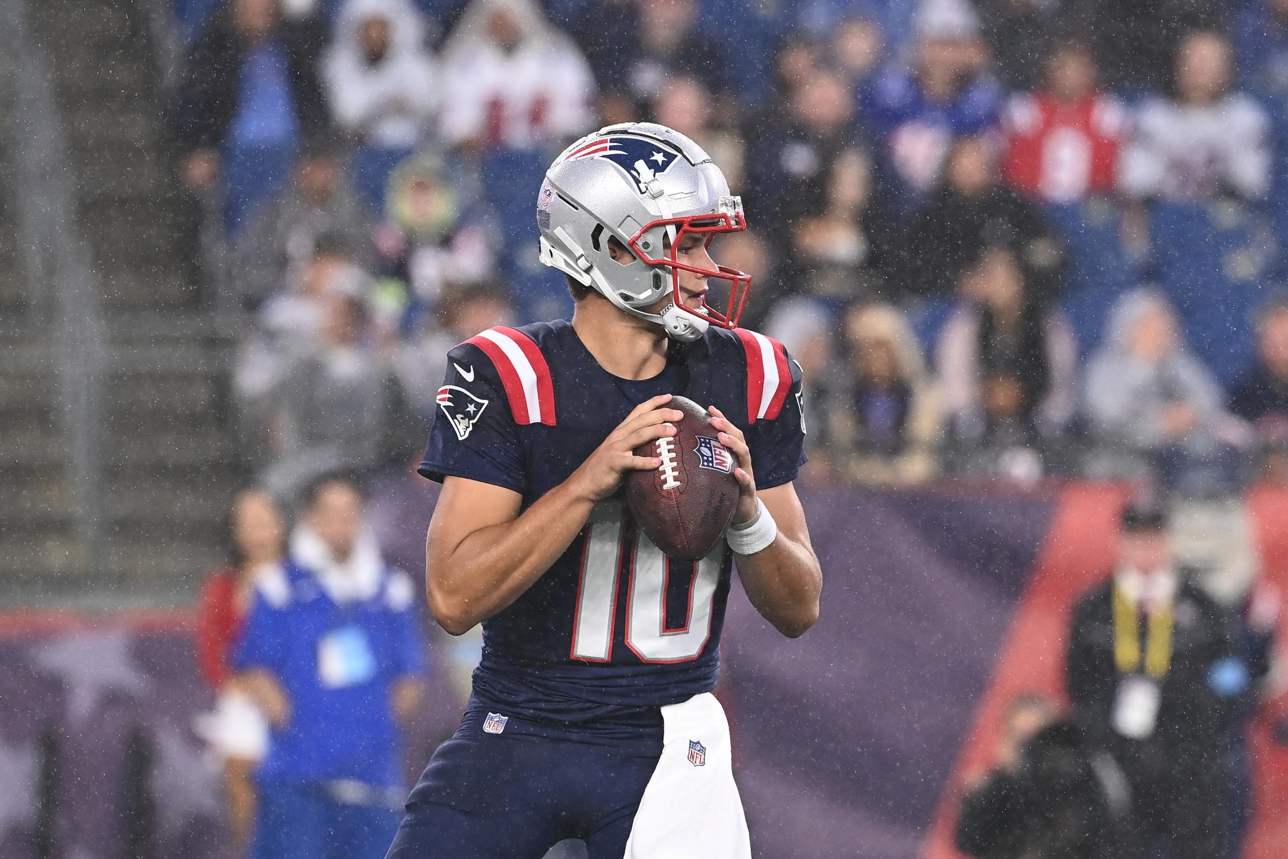 NFL: Carolina Panthers at New England Patriots