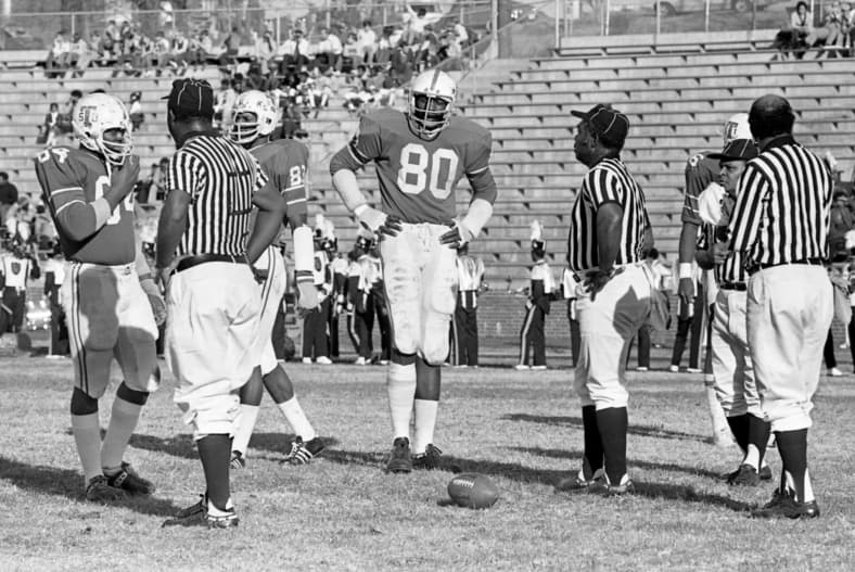 tallest nfl player