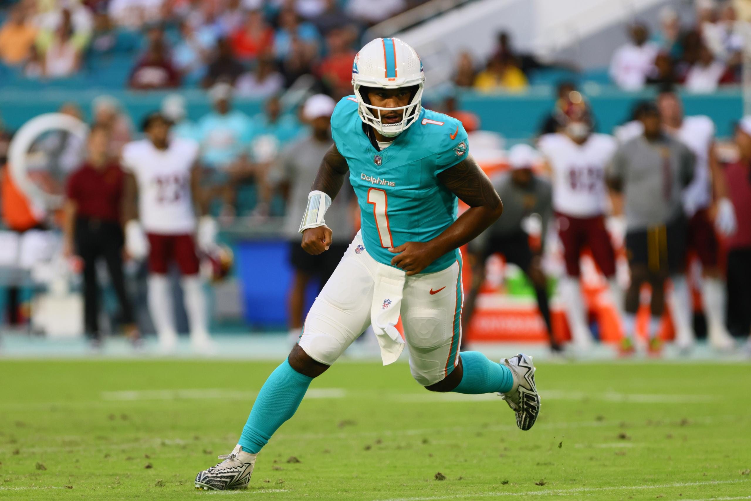 NFL: Washington Commanders at Miami Dolphins