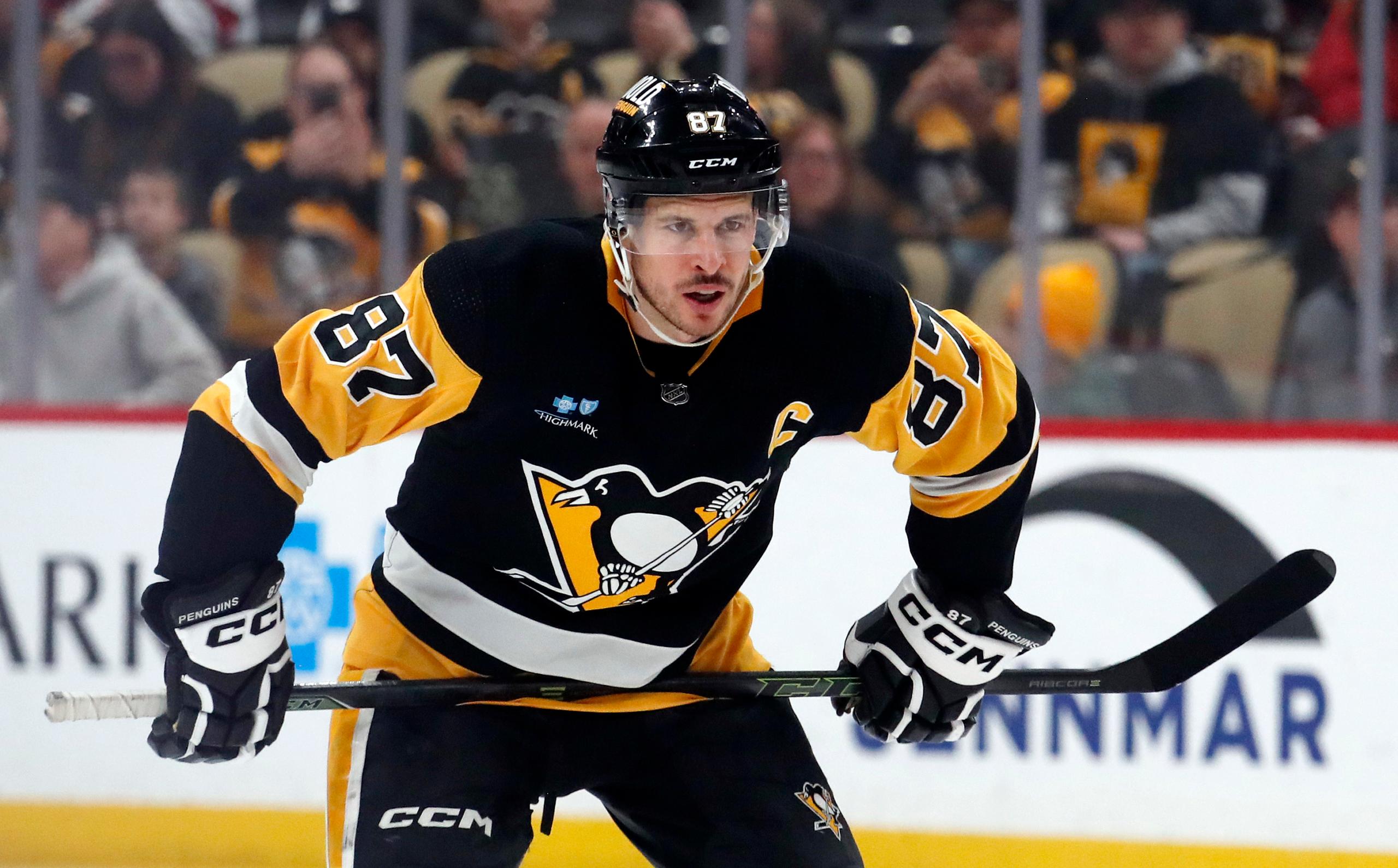 NHL: Carolina Hurricanes at Pittsburgh Penguins