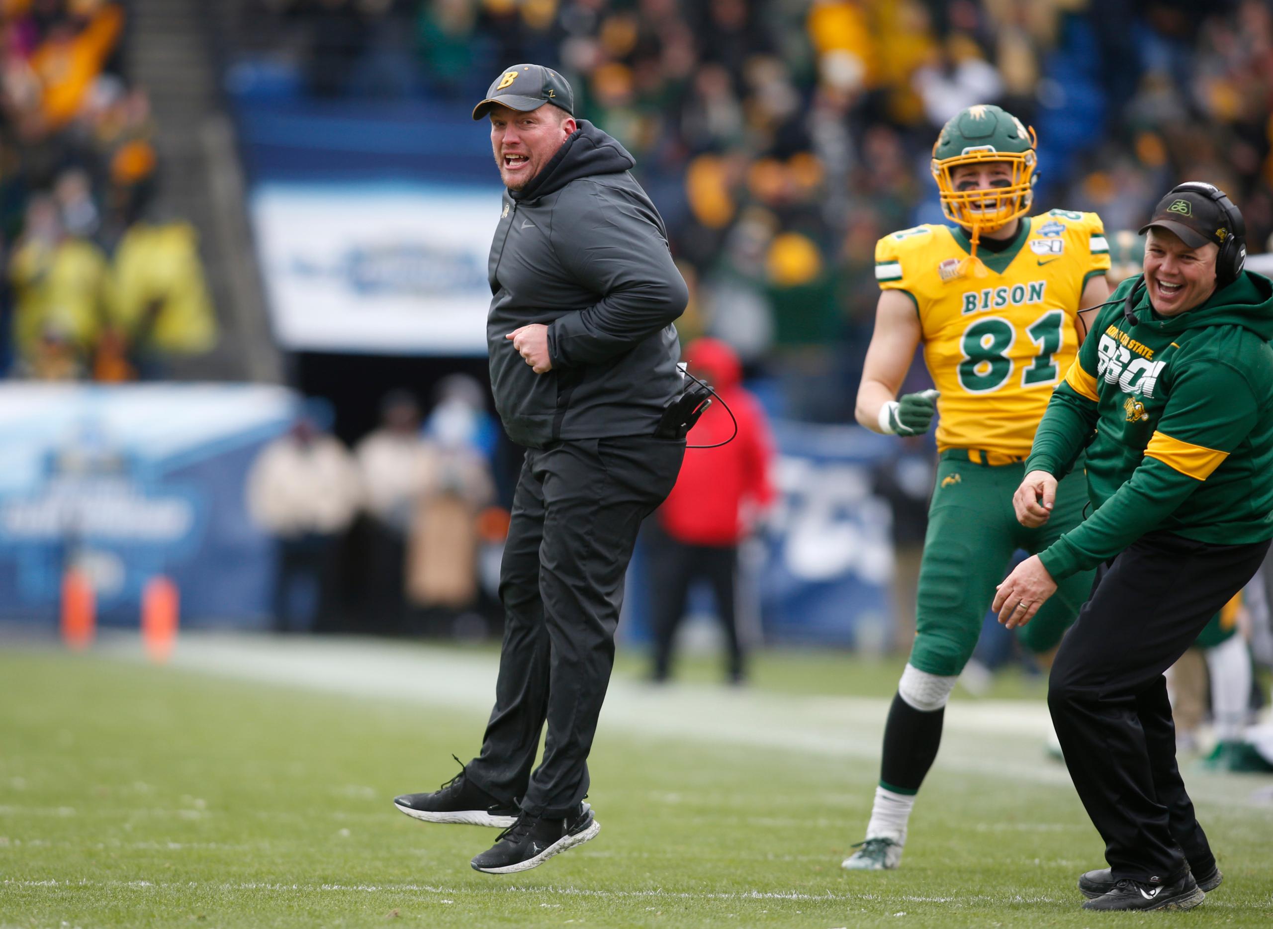 Grading college football coaching hires