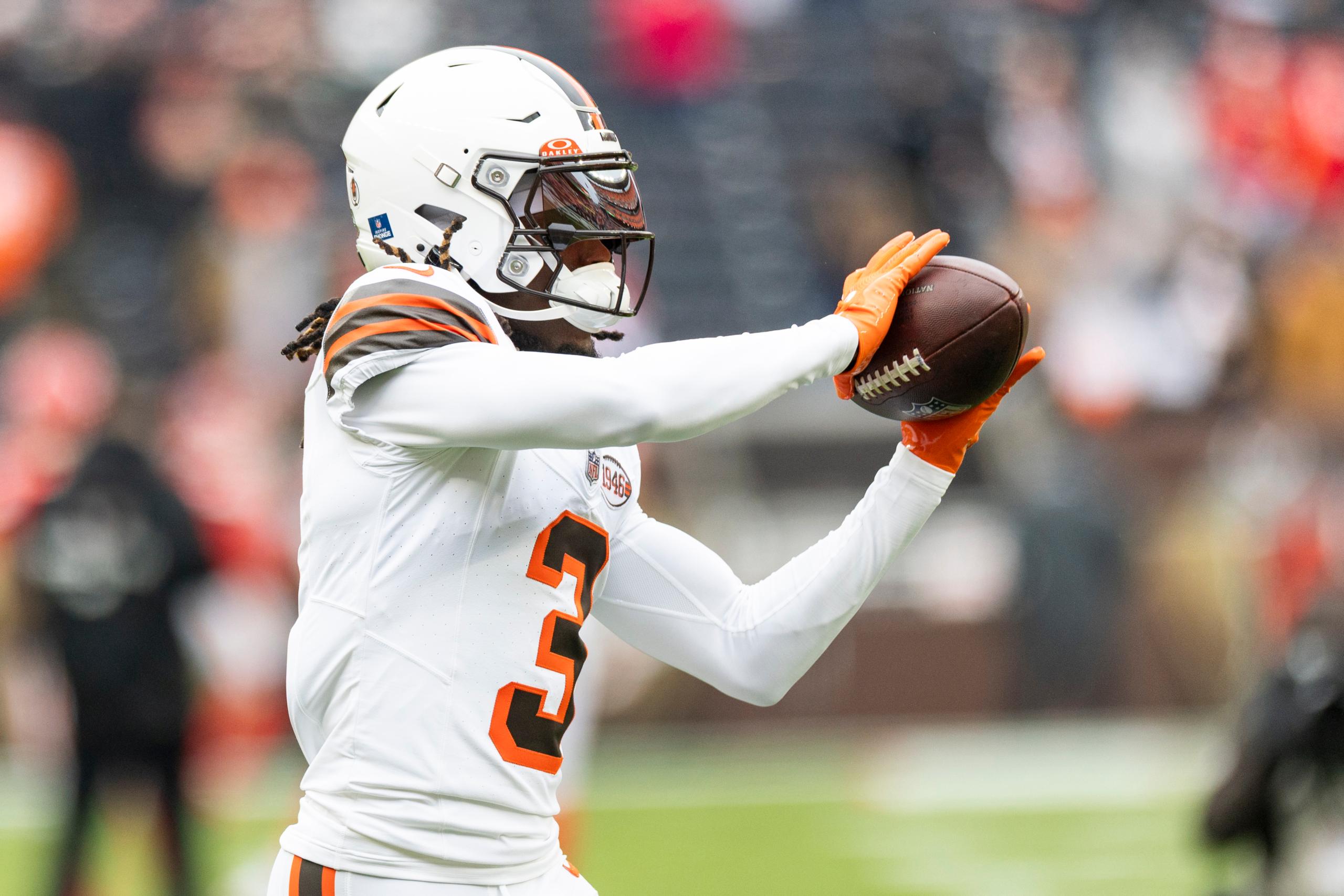 NFL: Kansas City Chiefs at Cleveland Browns