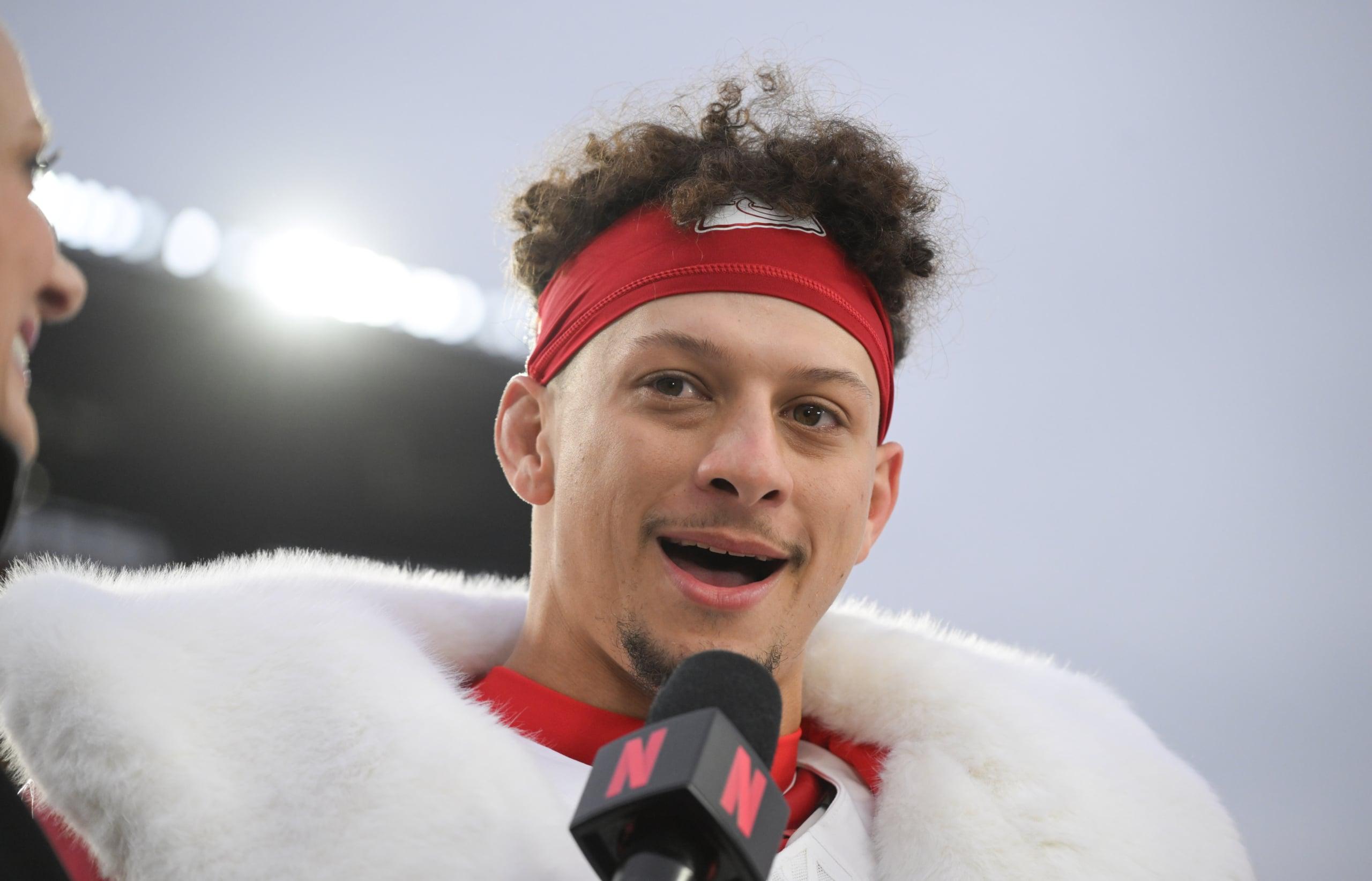 NFL quarterbacks Christmas gifts