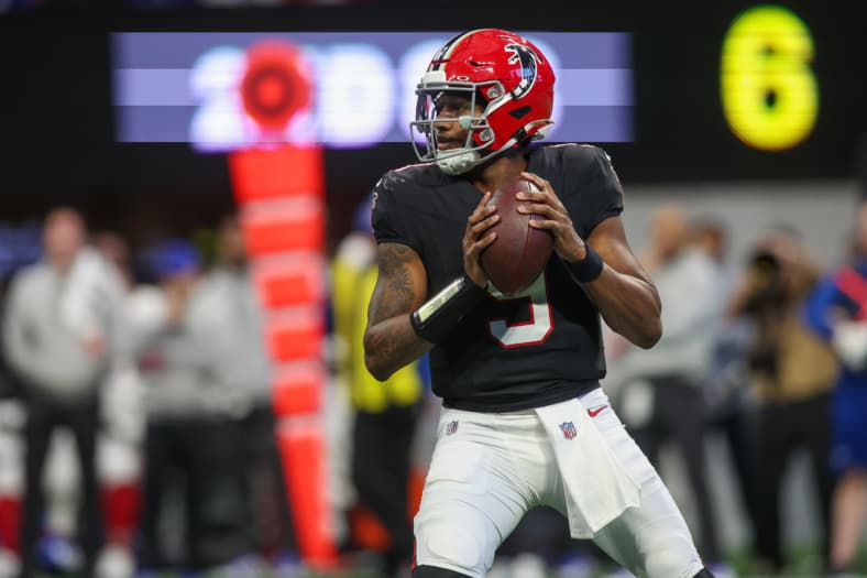 NFL: New York Giants at Atlanta Falcons