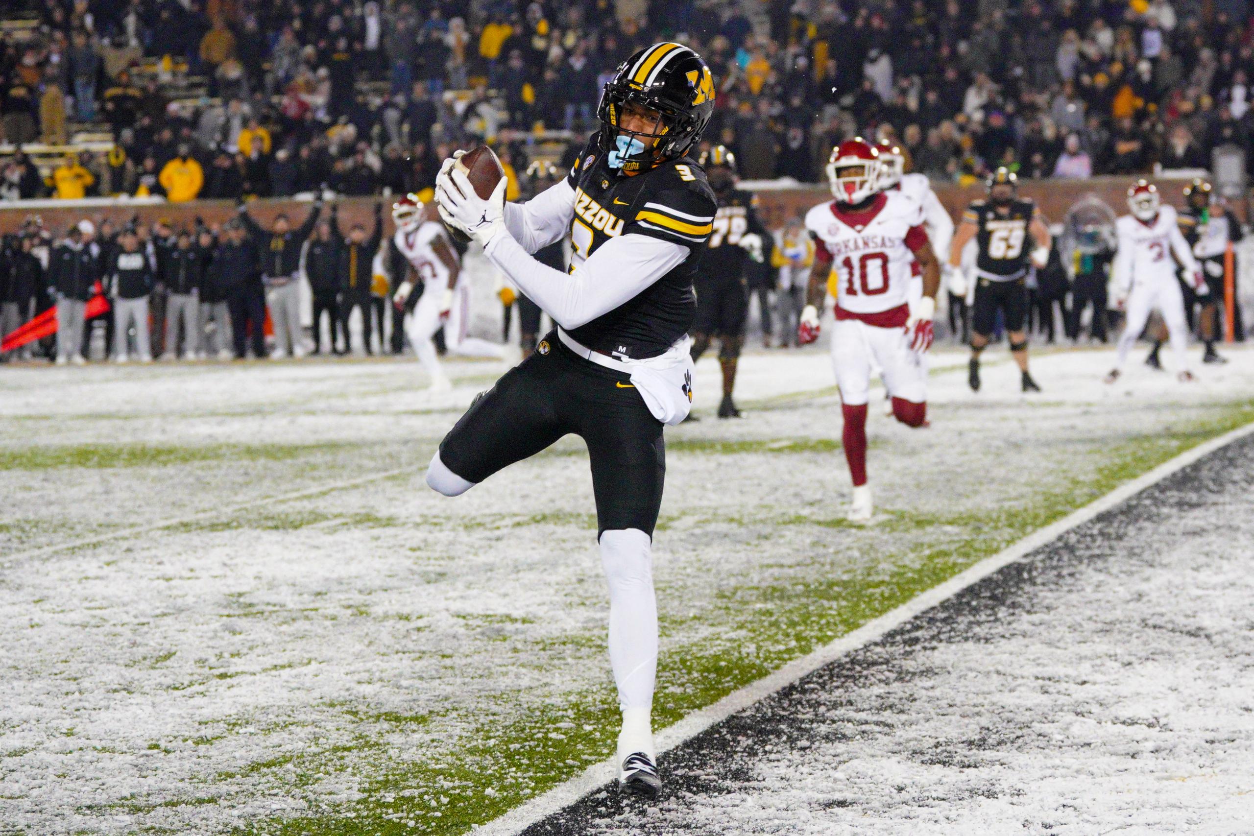 NCAA Football: Arkansas at Missouri