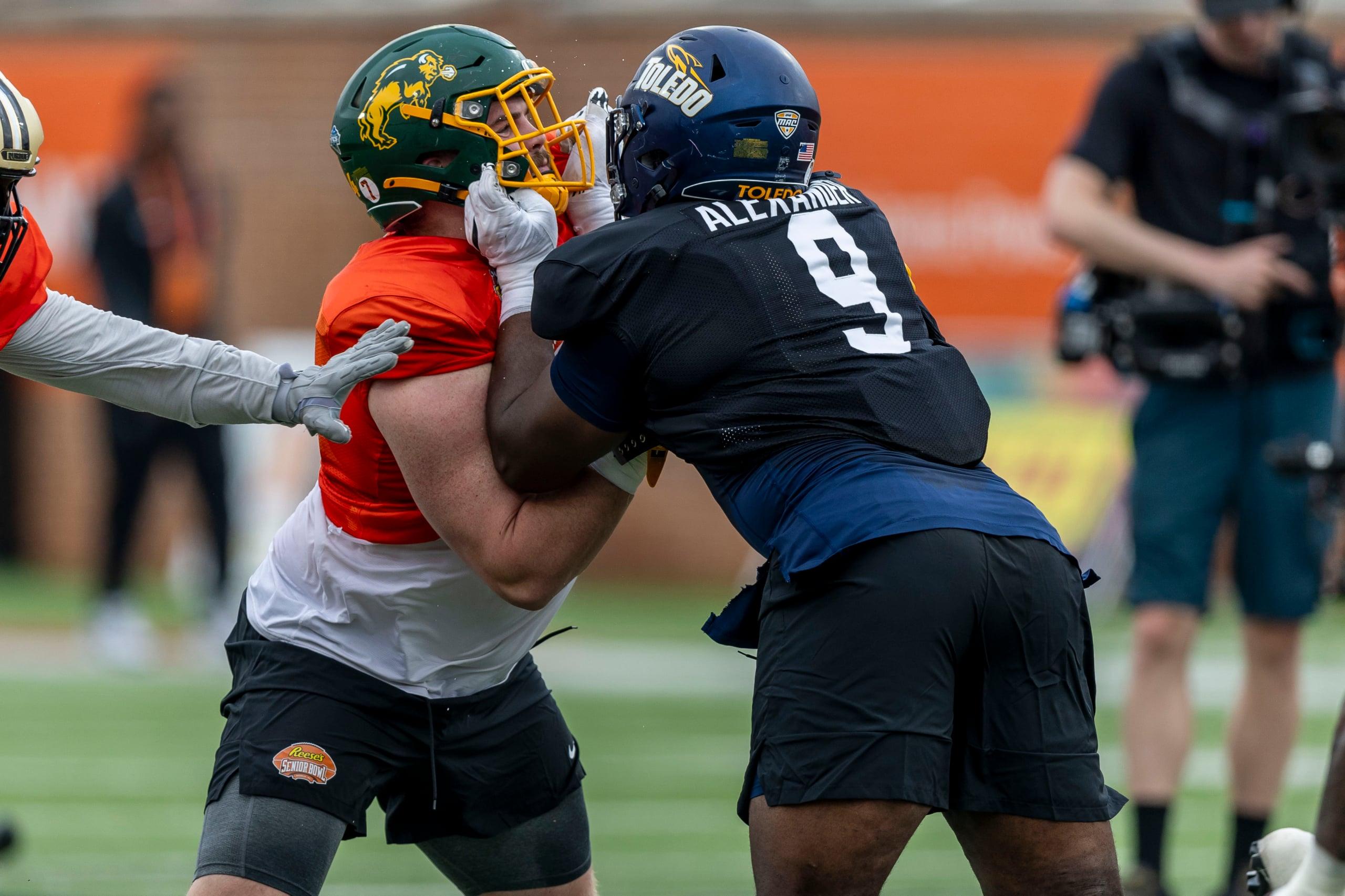 Chicago Bears mock draft 2025