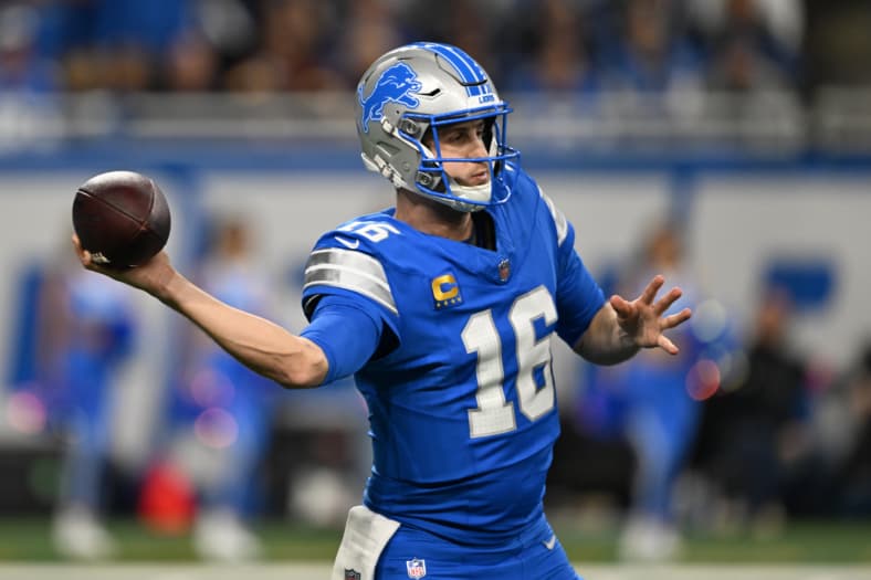 Highest paid NFL players 2025, highest paid NFL quarterbacks