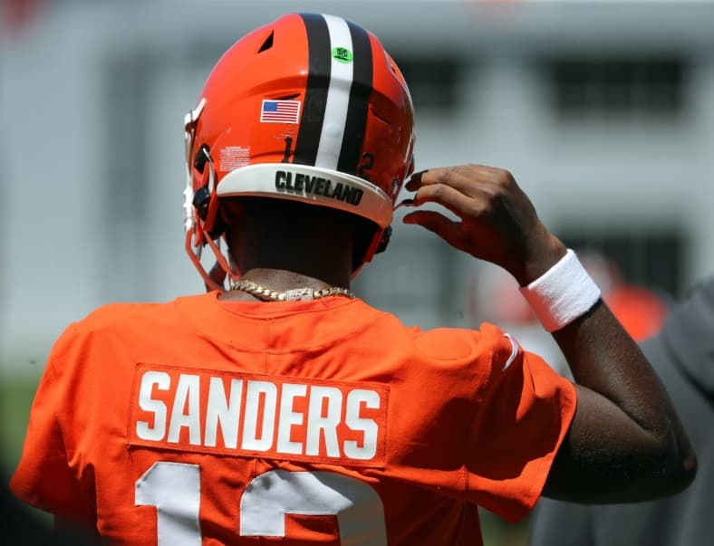 NFL storylines, NFL OTAs