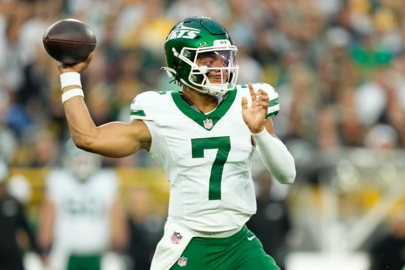 NFL: New York Jets at Green Bay Packers