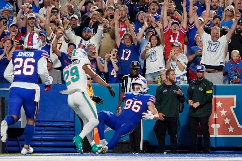 Thursday Night Football, Miami Dolphins vs Buffalo Bills