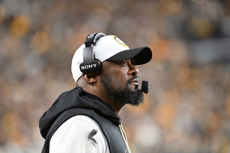 NFL: Green Bay Packers at Pittsburgh Steelers