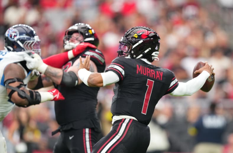 NFL: Tennessee Titans at Arizona Cardinals