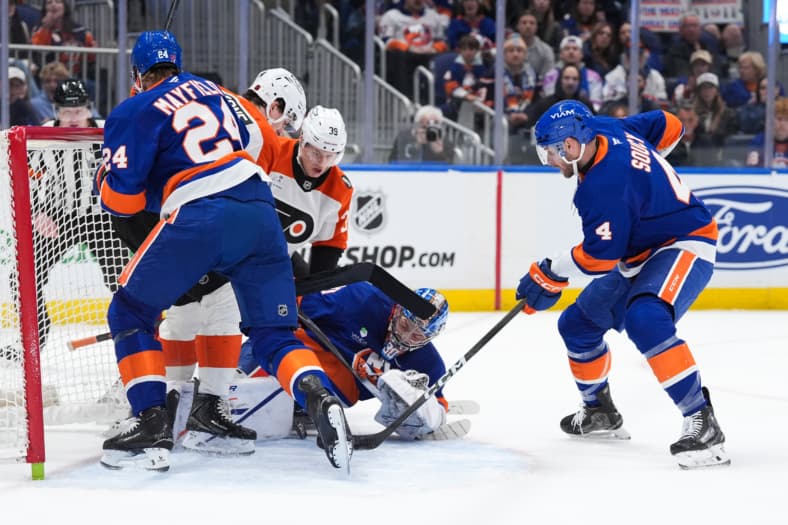 NHL: Philadelphia Flyers at New York Islanders