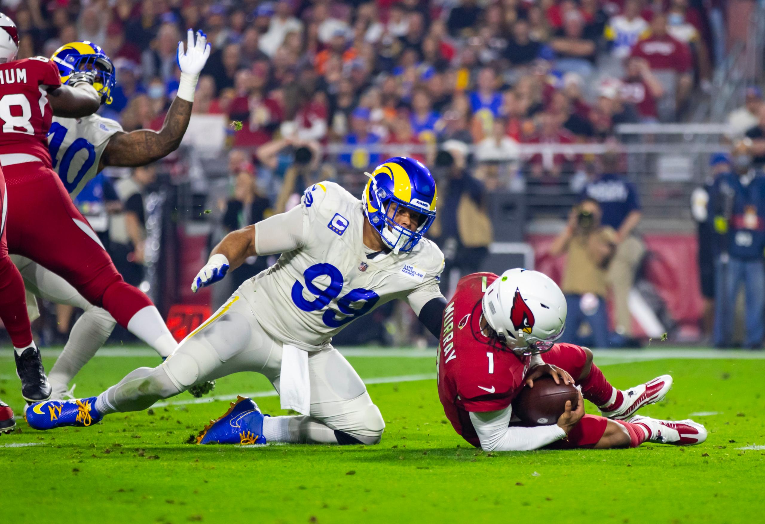 Top NFL Insider Believes Aaron Donald Will Play For Los Angeles Rams Again