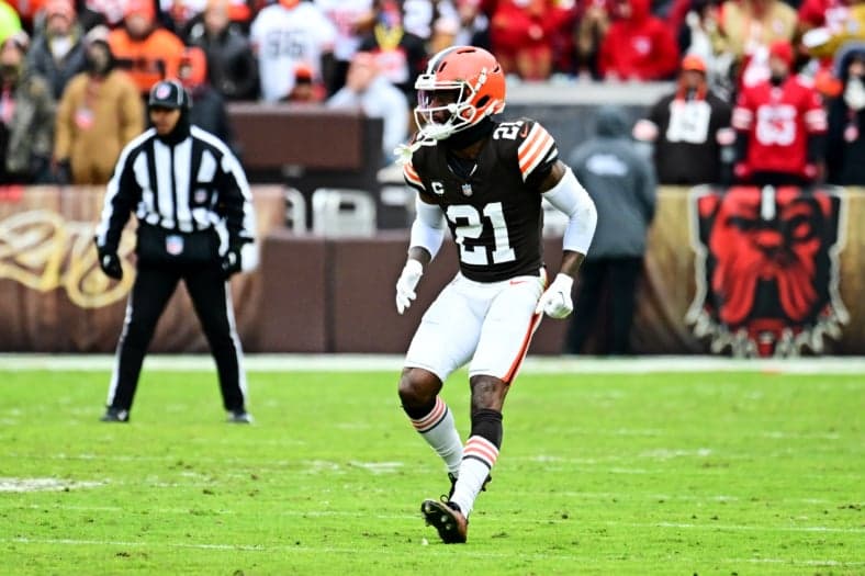 NFL: San Francisco 49ers at Cleveland Browns