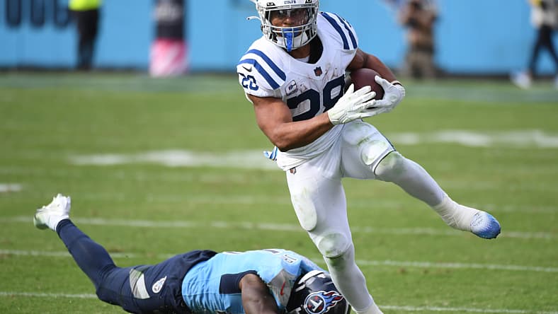 NFL: Indianapolis Colts at Tennessee Titans