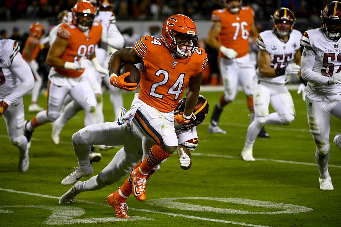 NFL: Washington Commanders at Chicago Bears